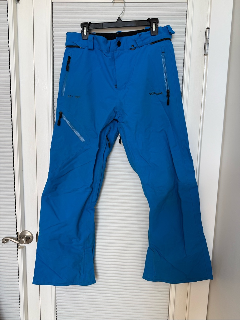Volcom Blue Men's Gortex Snowboard/Ski Pants